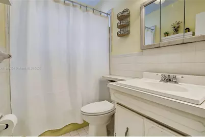 5260 Redwood Ct, Plantation, FL 33317 - Photo 14