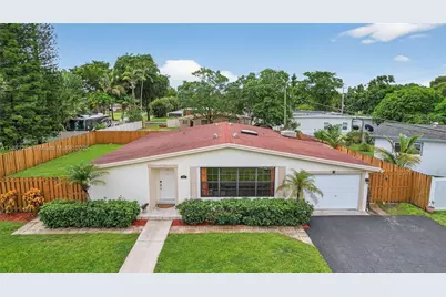 5260 Redwood Ct, Plantation, FL 33317 - Photo 2
