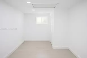 14401 SW 23rd St, Davie, FL 33325 - Photo 46