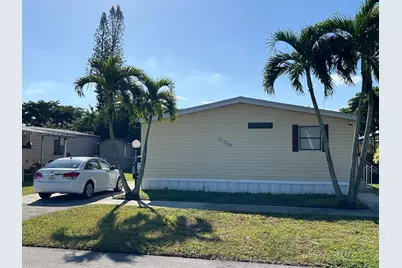 21780 NW 2nd Ct, Pembroke Pines, FL 33029 - Photo 2