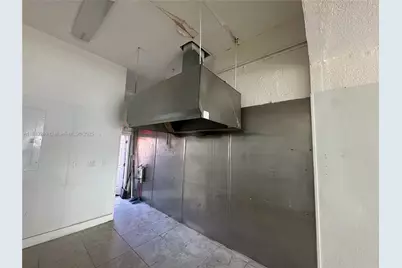 3032 NW 7th Ave, Miami, FL 33127 - Photo 4