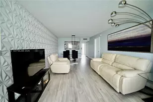 2541 Aragon Blvd, Sunrise, FL 33322 - Photo 2