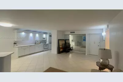 7135 Collins Ave #702, Miami Beach, FL 33141 - Photo 32
