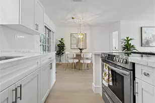 7030 Tyler St, Hollywood, FL 33024 - Photo 12