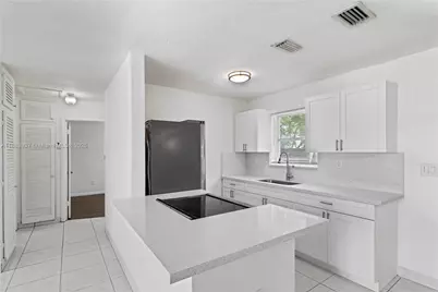 7030 Tyler St, Hollywood, FL 33024 - Photo 14