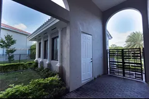 7408 SW 189th St, Cutler Bay, FL 33157 - Photo 4