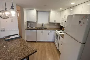 17801 N Bay Rd, Sunny Isles Beach, FL 33160 - Photo 4