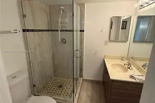 17801 N Bay Rd, Sunny Isles Beach, FL 33160 - Photo 20