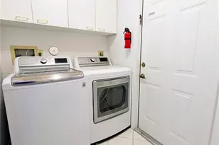10330 NW 12th Pl, Plantation, FL 33322 - Photo 16