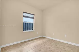 2401 NE 4th St, Homestead, FL 33033 - Photo 16