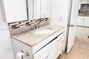 1351 NE Miami Gardens Dr, Miami, FL 33179 - Photo 12