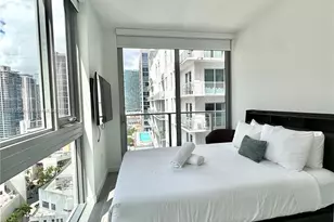 227 NE 2nd St, Miami, FL 33132 - Photo 6