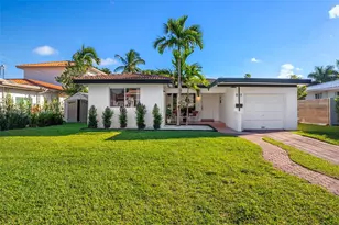 840 S Shore Dr, Miami Beach, FL 33141 - Photo 1