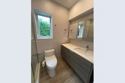 1154 Biarritz Dr, Miami Beach, FL 33141 - Photo 10