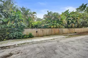 9156 NW 3rd Ave, Miami, FL 33150 - Photo 22