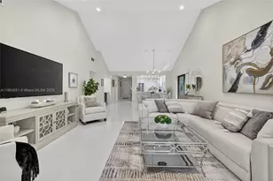 21695 Arriba Real, Boca Raton, FL 33433 - Photo 6