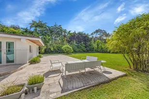 10110 SW 66th St, Miami, FL 33173 - Photo 34