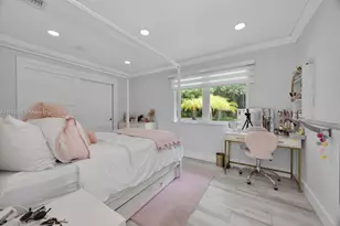 10110 SW 66th St, Miami, FL 33173 - Photo 28