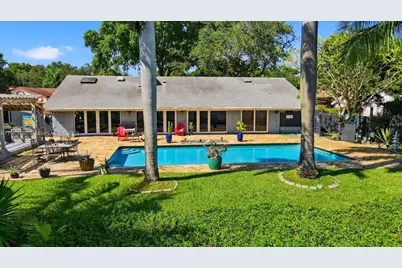 960 Bayberry Point Dr, Plantation, FL 33324 - Photo 2