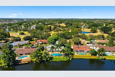 960 Bayberry Point Dr, Plantation, FL 33324 - Photo 38