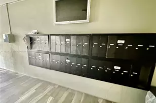 13285 NE 6th Ave, North Miami, FL 33161 - Photo 12