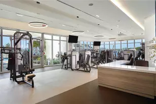 17301 Biscayne Blvd, North Miami Beach, FL 33160 - Photo 34