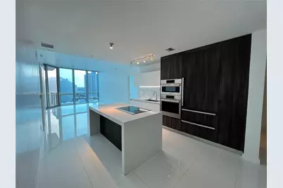 851 NE 1st Ave #1208, Miami, FL 33132 - Photo 2