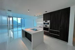 851 NE 1st Ave, Miami, FL 33132 - Photo 2