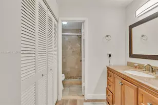 390 SE 2nd Ave, Deerfield Beach, FL 33441 - Photo 16