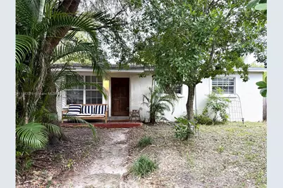 3611 SW 36th St, West Park, FL 33023 - Photo 1