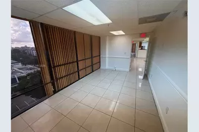 4445 W 16th Ave #605, Hialeah, FL 33012 - Photo 18