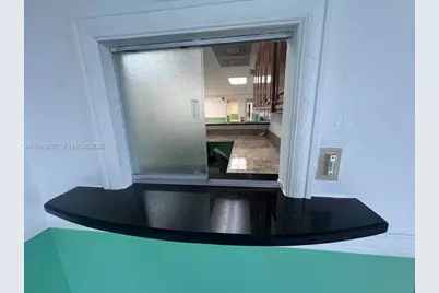 4445 W 16th Ave #605, Hialeah, FL 33012 - Photo 12