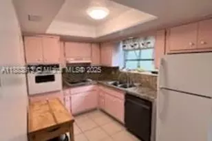 11960 NE 19th Dr, North Miami, FL 33181 - Photo 28