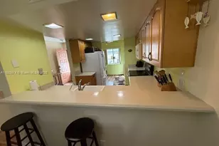 7045 SW 42nd Pl, Davie, FL 33314 - Photo 8