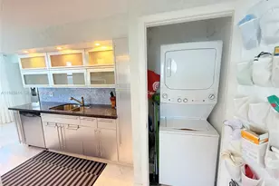 2751 S Ocean Dr, Hollywood, FL 33019 - Photo 16
