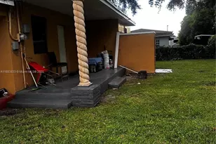 10900 NW 22nd Ct, Miami, FL 33167 - Photo 6