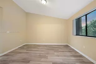 3208 San Remo Cir, Homestead, FL 33035 - Photo 34