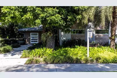79 W Shore Dr, Miami, FL 33133 - Photo 2