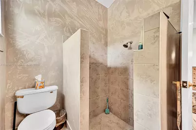 2928 NW 94th Ave, Coral Springs, FL 33065 - Photo 18