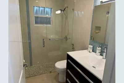 18864 NW 89th Ct #18864, Hialeah, FL 33018 - Photo 18