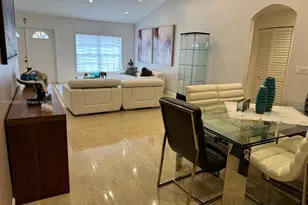 18864 NW 89th Ct, Hialeah, FL 33018 - Photo 6