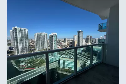 31 SE 5th St #3817, Miami, FL 33131 - Photo 16