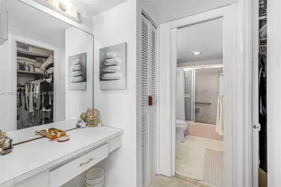 345 Ocean Dr #707, Miami Beach, FL 33139 - Photo 18