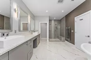 2431 NE 20th Ave, Lighthouse Point, FL 33064 - Photo 12