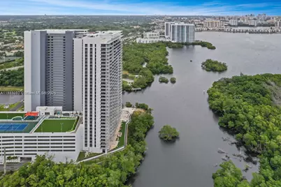 16385 Biscayne Blvd #2616, North Miami Beach, FL 33160 - Photo 34