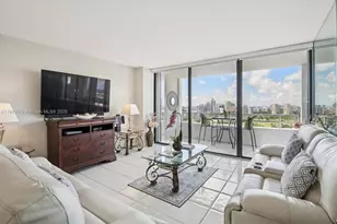 20355 NE 34th Ct, Aventura, FL 33180 - Photo 4