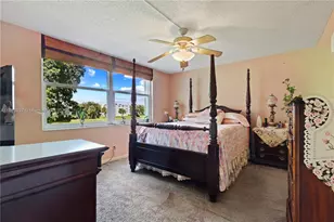 7680 NW 18th St, Margate, FL 33063 - Photo 8