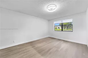 10220 NW 30th Ct, Sunrise, FL 33322 - Photo 12