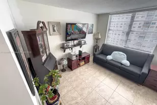 251 174th St, Sunny Isles Beach, FL 33160 - Photo 20