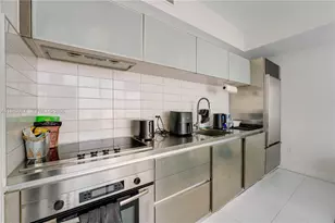 1040 Biscayne Blvd, Miami, FL 33132 - Photo 4